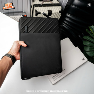 Túi chống sốc Laptop Tomtoc Voyage-A10 Premium  A10D2D1 có lớp đệm Cordura ® 420D Nylon chống sốc tối ưu