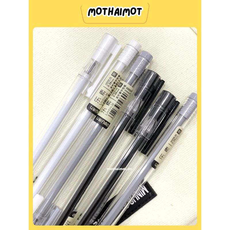 Bút gel Deli A025 dạng nắp ngòi bút 0.38mm mực đen thiết kế vỏ trong suốt có thể thay ruột bút