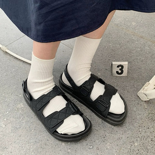 Dép quai hậu nữ chống nước Sandal đế thấp chất liệu cao su chống trơn trượt đáng yêu Thevani