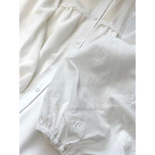 Váy maxi thô phối ren form dài rộng
