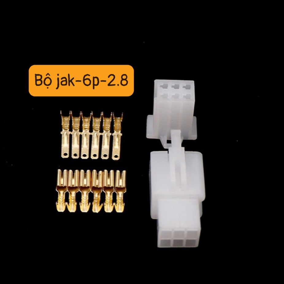 Jack nhựa 2P 3P 4P + Cos 2.8