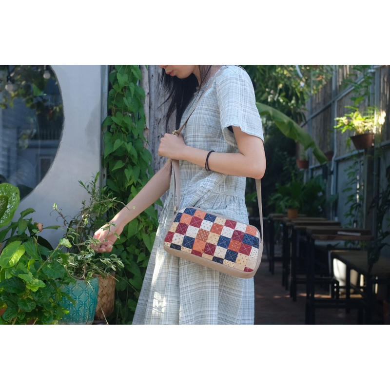 MANGO BAG- RUỘNG HOA