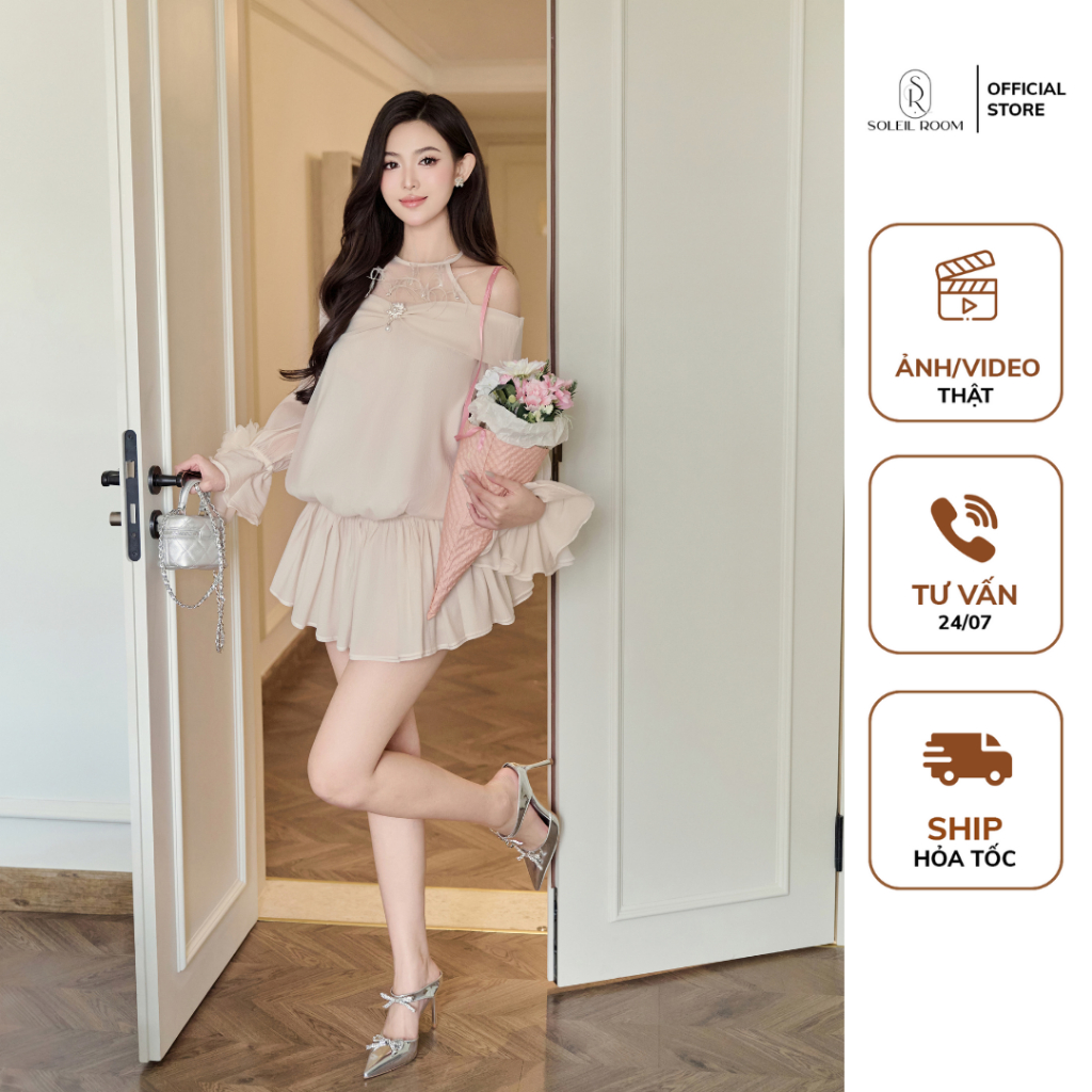 Set Áo Cổ Yếm Tay Bồng Tiểu Thư Tặng Kèm Quần Short SOLEIL ROOM Nhún Eo Phối Phối Nơ Đá Ngẫu Nhiên MOCHI SET