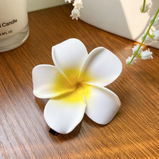 Hoa sứ cài tóc đi biển - Phụ kiện đi biển 8cm