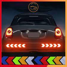 Bộ 12 Miếng Decal mũi tên Dán Phản Quang Trang Trí Cản Xe Hơi, phòng chống va chạm khi lái xe