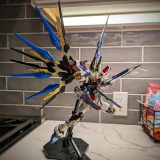 [ Hàng có sẵn ] Mô hình lắp ráp MG Strike Freedom KO 2.0 ( tặng kèm base cà decal nước )