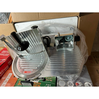 ( Xả kho ) Máy cắt thịt đông lạnh thịt chín 250