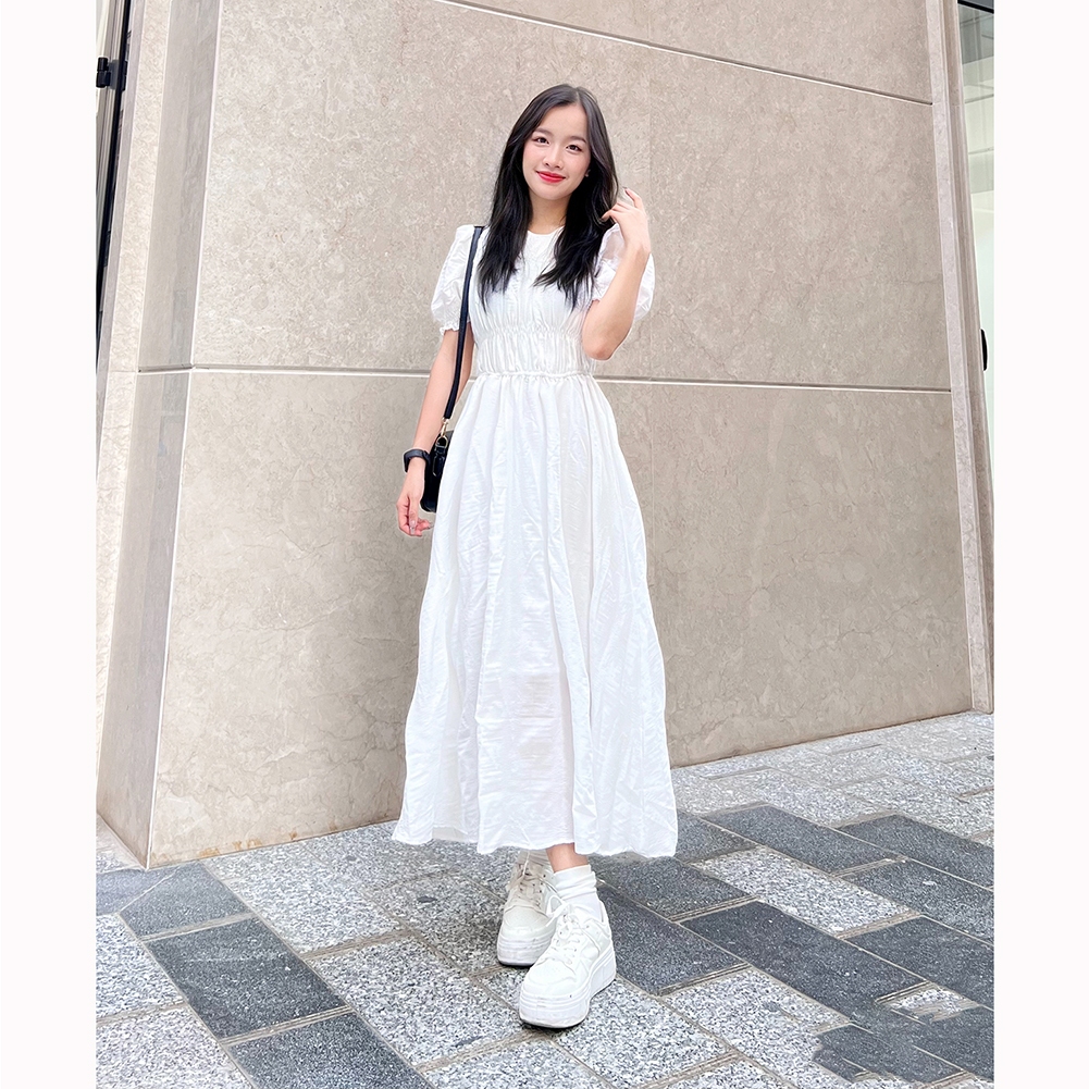 Đầm dài dáng xoè thiết kế đơn giản basic Moolys MD021