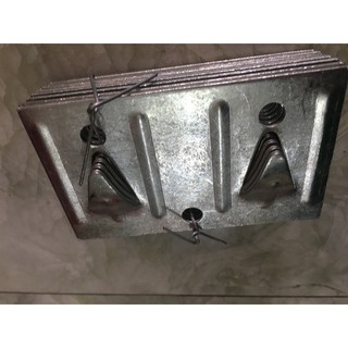 Bách bình nóng lạnh (giá đỡ bình nóng lạnh )