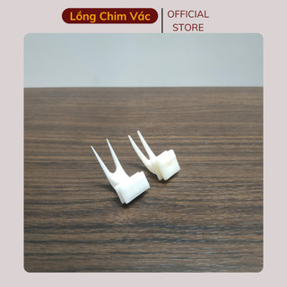 Xiên hoa quả cho chim cảnh