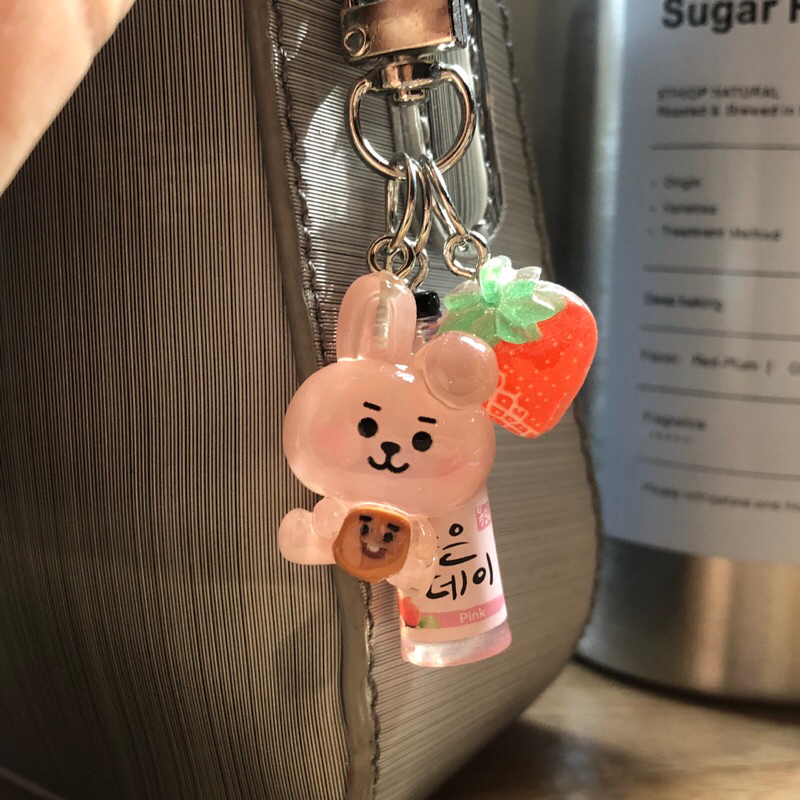 Keyring soju dâu Hàn 🍓🍶