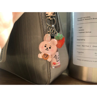 Keyring soju dâu Hàn 🍓🍶