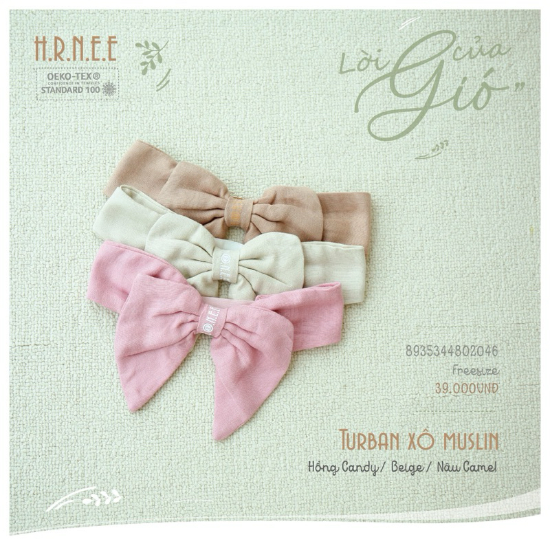 Turban Hrnee bé gái xinh xắn