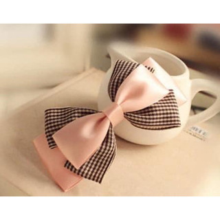 Kẹp tóc handmade (có thể gắn búi lưới) màu hồng nhạt phối nơ sọc đen K99-M2