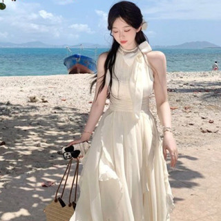 Đầm Voan trắng cổ yếm thắt nơ dáng dài xoè bèo mùa hè đi biển