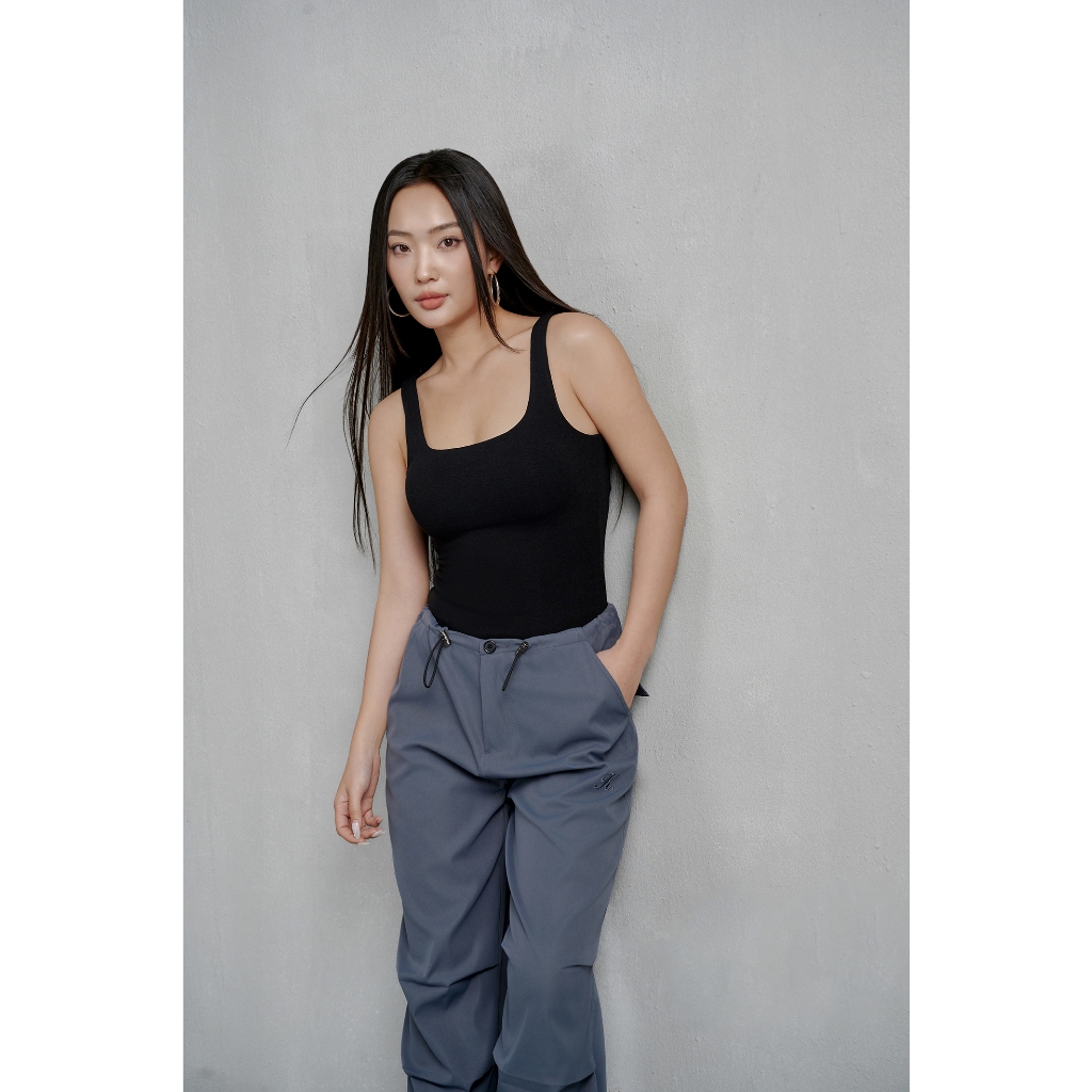 THE KIM Áo thun 2 dây bản to cổ U có mút ngực dáng dài sơ vin T229 | BigBuy360 - bigbuy360.vn