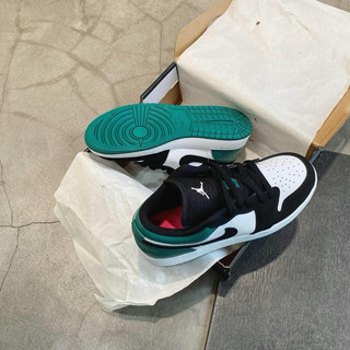 Giày Sneaker 𝗝.𝗼𝗿𝗱𝗮𝗻 𝟭 𝗟𝗼𝘄 "𝗠𝘆𝘀𝘁𝗶𝗰 𝗚𝗿𝗲𝗲𝗻"