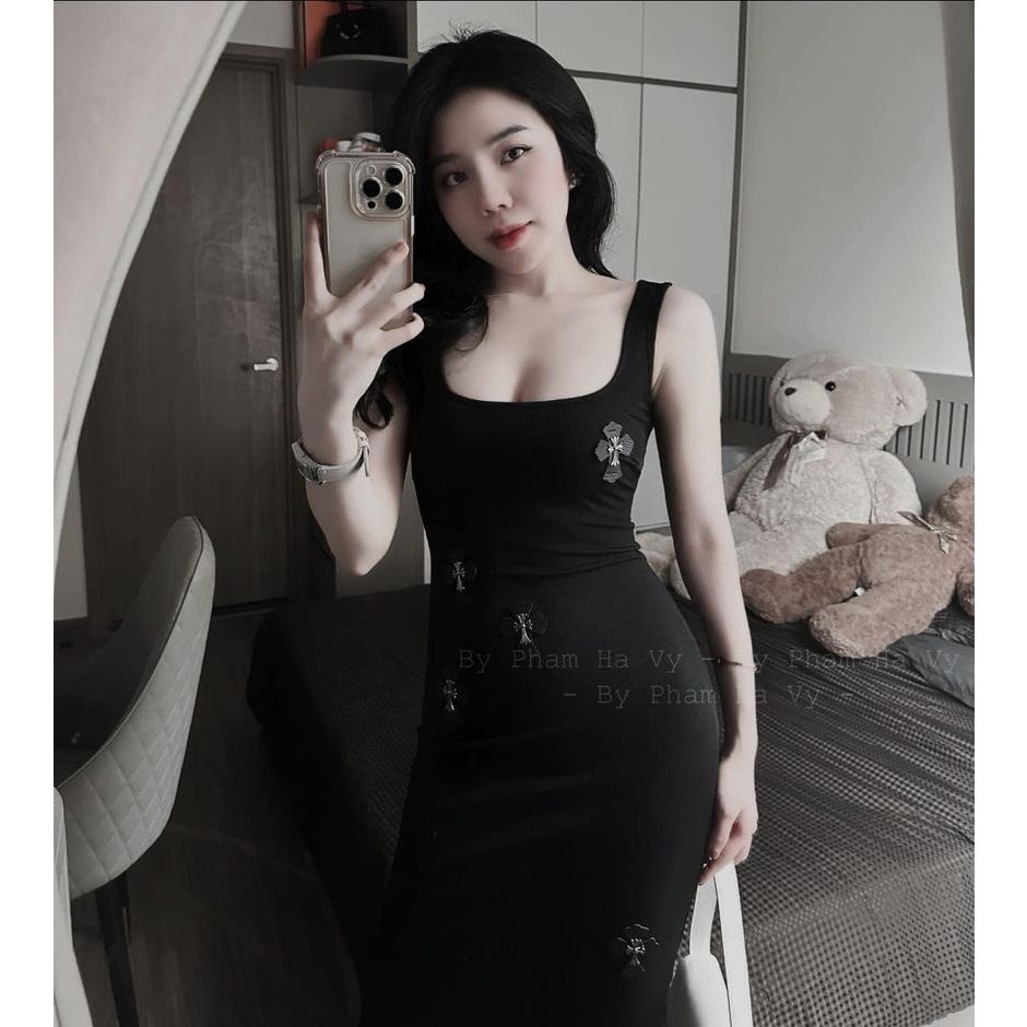 Váy body zip đính tag 2 dây bản to dáng dài