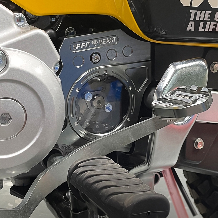 Ốp Sên Cam Trong Suốt Spirit Beast L9 Cho Honda CC110 ( Honda Cross Cub 110cc )