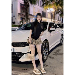 Set áo phông cao cấp và chân váy có lót bên trong