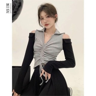 Áo thun gân cổ bẻ tay dài có dây rút ở giữa hở vai ôm body MC