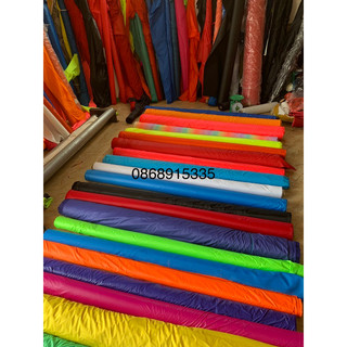 vải diều thường không co dãn,không lọt gió,không thấm nước.Tính theo mét dài