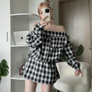 Váy trễ vai kẻ sọc 2 túi ( kèm quần) phong cách Hàn Quốc , Đầm hở vai dài tay cá tính hàng L1