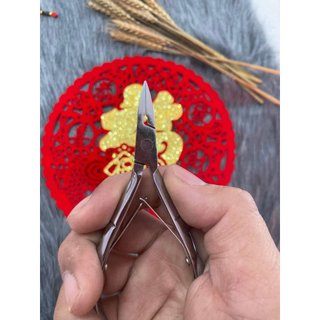 Kìm cắt móng chuyên lấy khoé