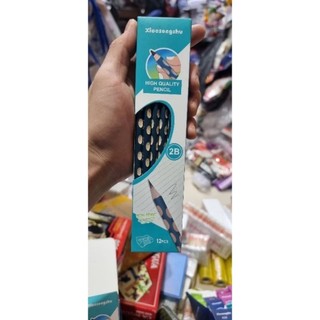 Bút Chì Định Vị - Có Tay Cầm Định Vị, Tặng Kèm 1 Gọt Chì - Phù Hợp Với Các Bé Mới Tập Viết Chữ.