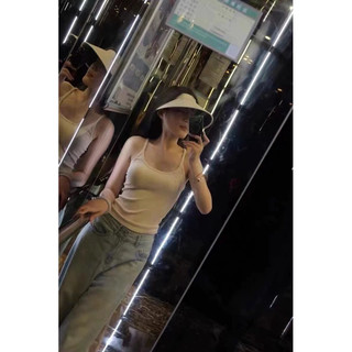 Áo ba lỗ dây nhỏ