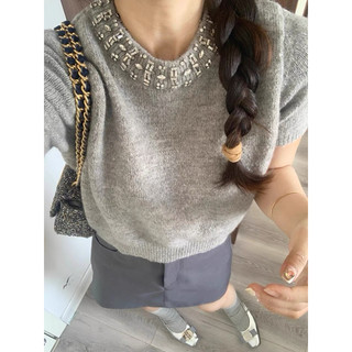 Áo tay ngắn cổ đính đá tiểu thư ✨