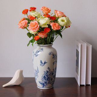Lọ hoa gốm sứ cổ điển phương tấy