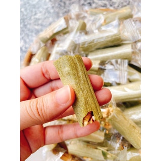 kẹo dồi lạc trà xanh -bịch 500gram (55-56cái)