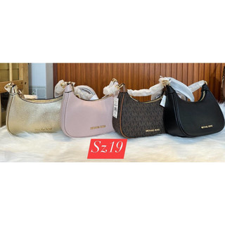 🌺🌺🌺🌺🌺túi mk cora mini size 19 chính hãng