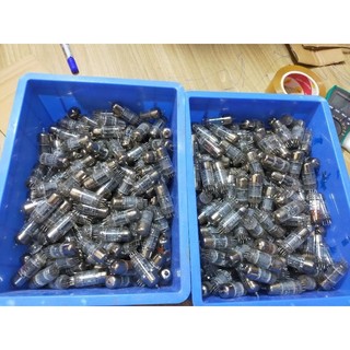 Đèn 6414 ge 3 mica nos. thay thế 12ay7/12at7 đặc biệt thay 12bh7 cho tiếng rất hay.