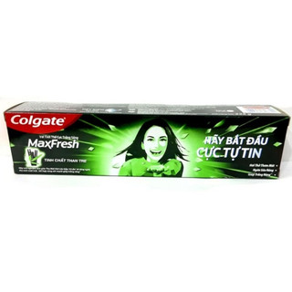 Kem Đánh Răng Colgate Maxfresh Than Tre 225Gr (Tặng Kèm Bàn Chải Đánh Răng)