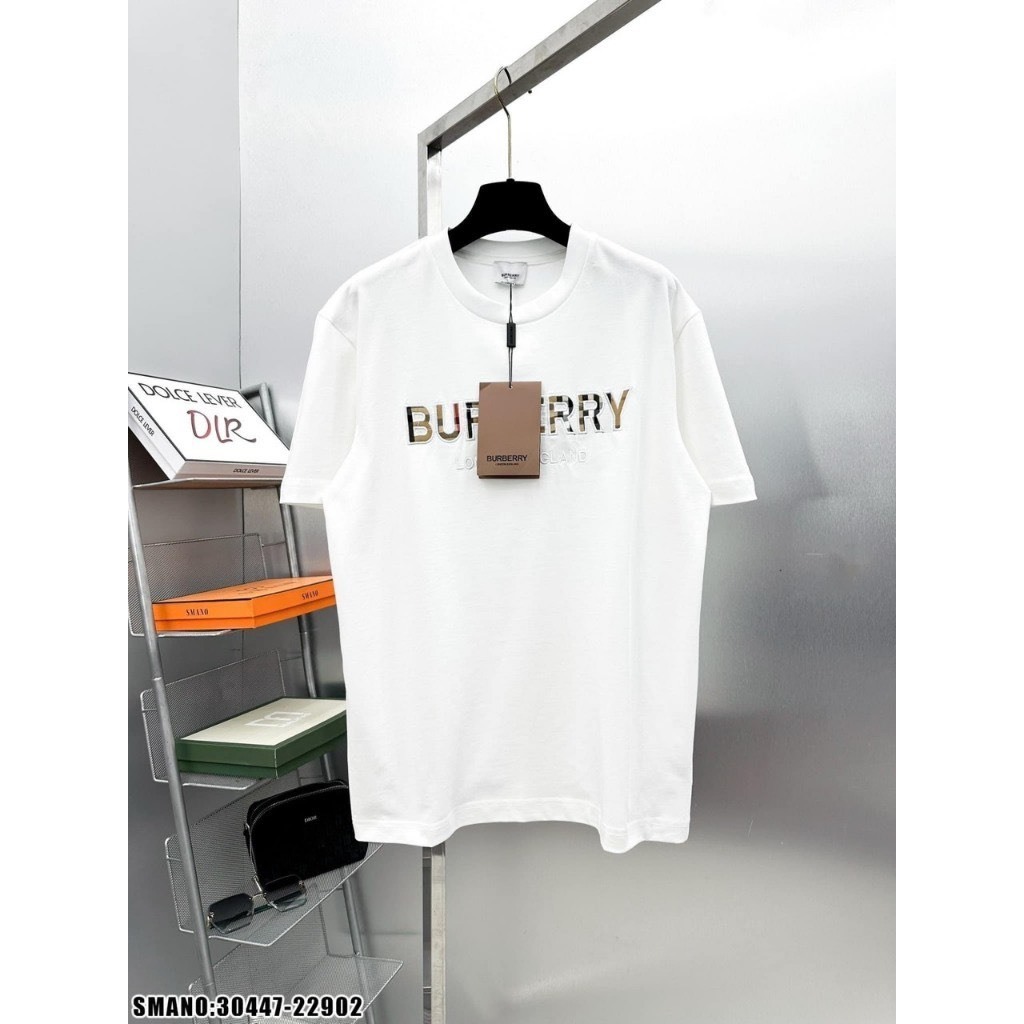 Áo Thun Nam Nữ Burberry London  Chữ Logo Thêu, Áo Phông Chất Liệu Cotton Thoáng Mát Form Dáng Unisex Thời Trang