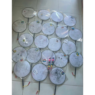 Tranh quạt lụa tô màu (tặng kèm màu và cọ)