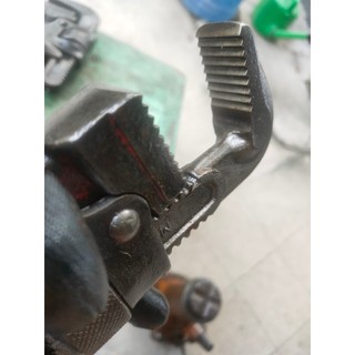 Mỏ lết răng 350mm hàng Nhật bãi