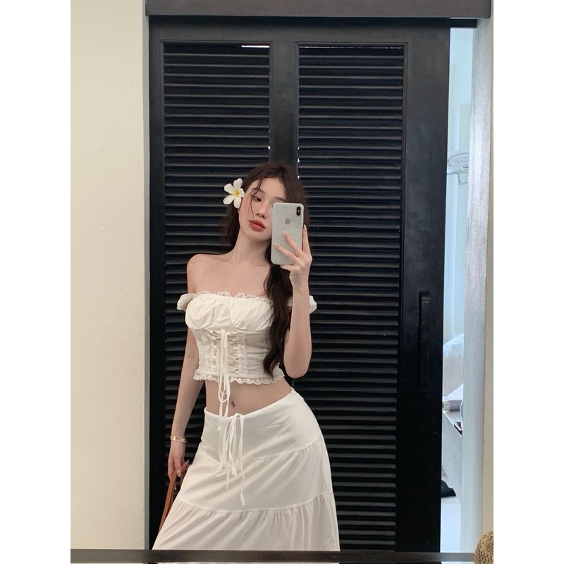 Set đồ đi biển màu trắng TABISHOP Set áo croptop trễ vai phối chân váy dài sang chảnh hottrend mặc hè(11) | BigBuy360 - bigbuy360.vn