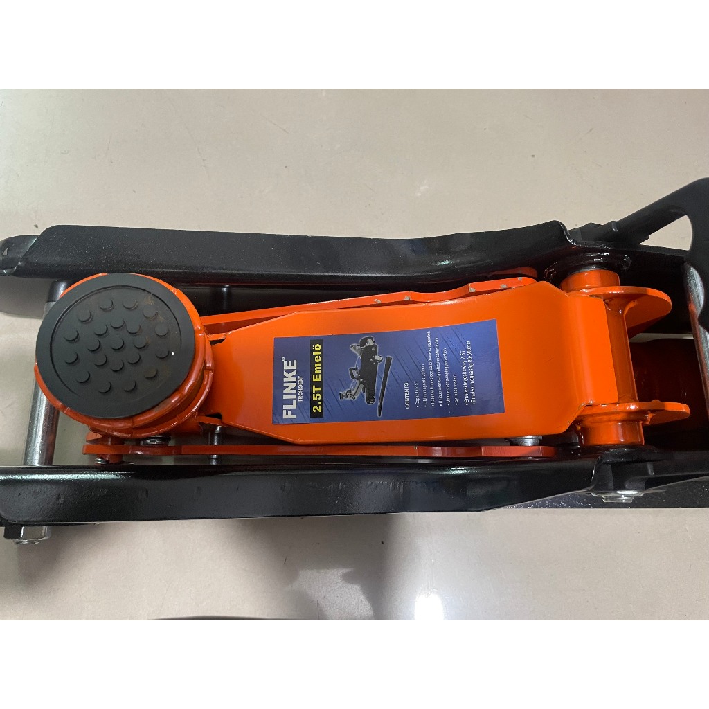 Kích đội cá sấu mini 2.5 tấn