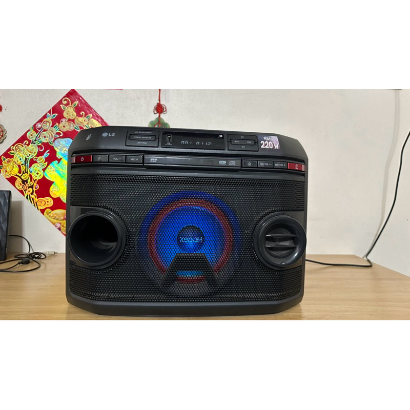 Loa Bluetooth Chính Hãng  LG OL45 220W Đẹp- bày đẹp nghe siêu hay- hàng thanh lý cũ thế giới di động