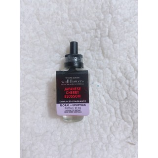 {Bill Mỹ} {1 Chai} Japanese Cherry Blossom Tinh dầu Bath & Body Works Wallflower Fragrance Refills 24ml nhiều mùi khác