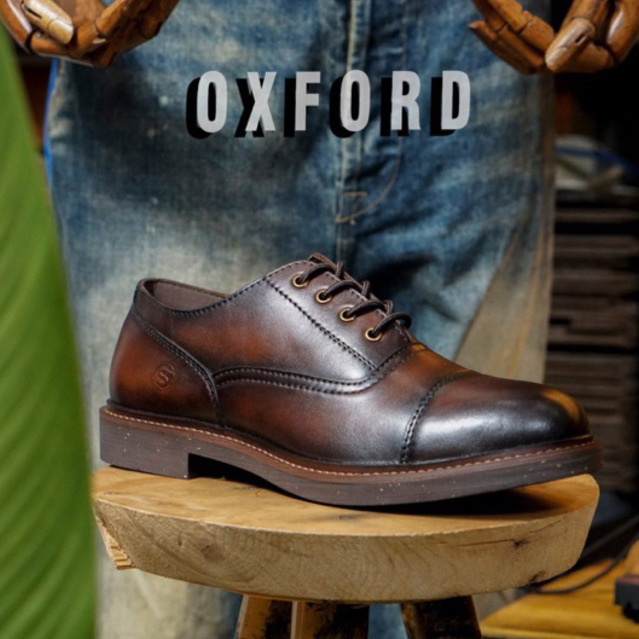 Giày nam công sở oxford da bê đế cao su đúc khâu mickay