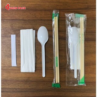Bịch 100 bộ combo đũa - thìa - tăm - giấy ăn dùng 1 lần