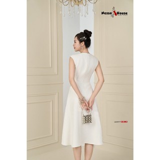 Váy Tafta Cổ Tim Vai Hoa NESSA - BV517