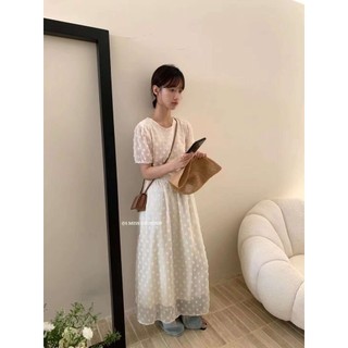 𝗟𝗔 𝗖𝗛𝗔𝗥𝗠𝗘́ | Váy von 2 lớp tay bồng 70232 IMISS GROUND