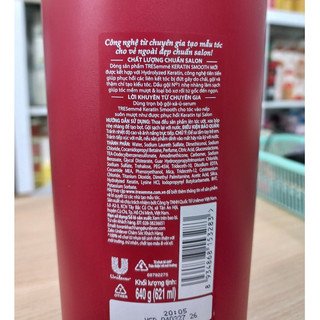 Dầu gội TRESemmé Keratin Smooth 631ml