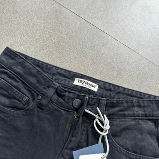 Quần Short Jean màu trắng , đen