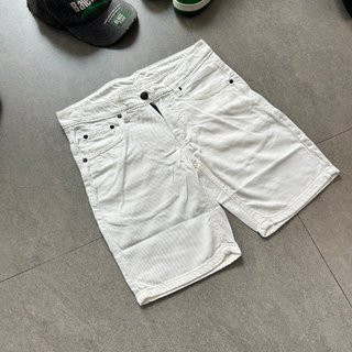Quần Short Jean màu trắng , đen